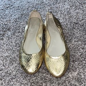 1.State Women's Shay Ballet Leather Flat